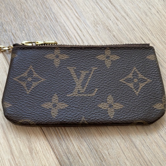 PRELOVED Louis Vuitton Key Cles - Picture 2 of 6